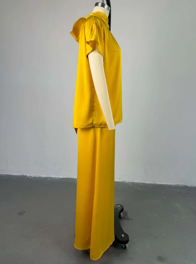 Женский костюм-двойка элегантный комплект с завязками и воротником-стойкой