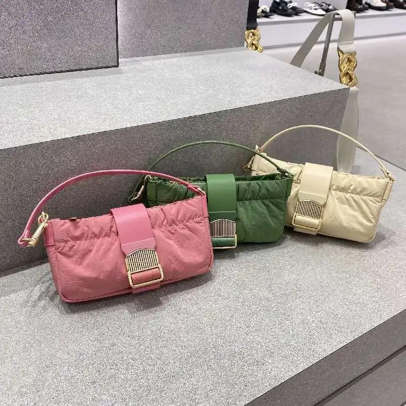 

Luxury Brand Mini PU Leather Crossbody Bags for Women 2022 New Shoulder Bag Fashion Small Handbags and Purses Simple Totes