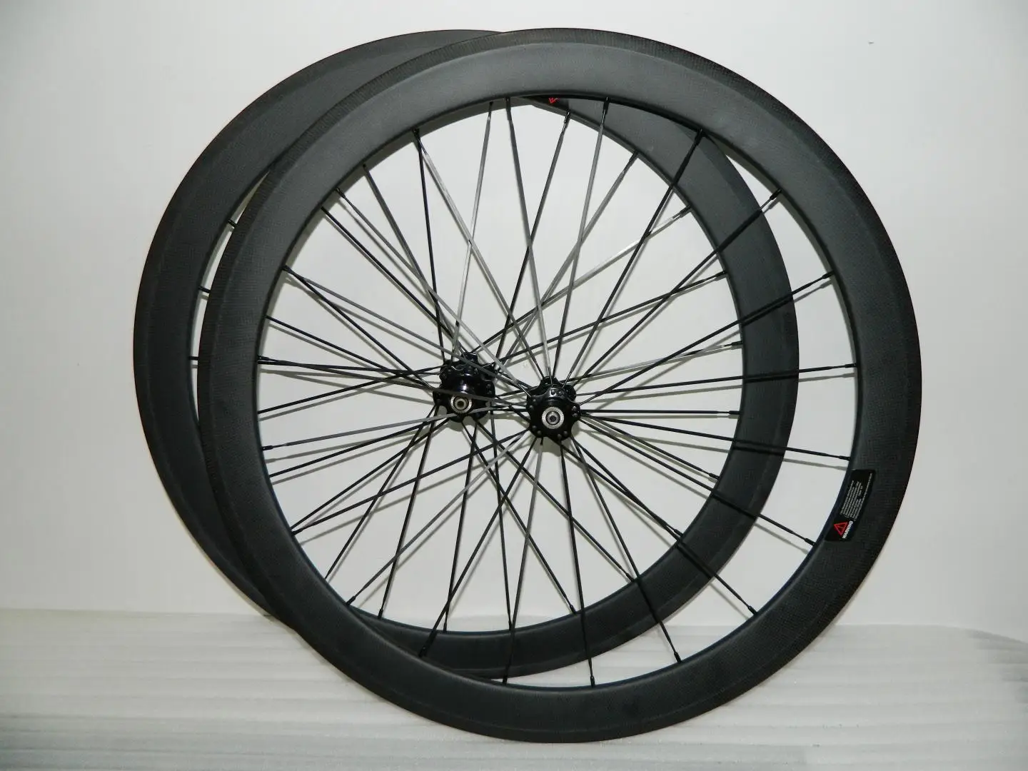 

700C Carbon Road Rim Brake Bike Wheelset Depth 38mm/50mm/60mm/88mm Custom Logo Clincher/Tubeless/Tubular DT 350/240/180 Hubs