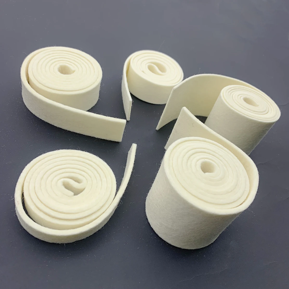 

Рулон промышленного шерстяного фетра для зеркальной полировки - абразивный инструмент разных размеров 1000 мм, полировка пресс-форм/металла, ювелирные инструменты