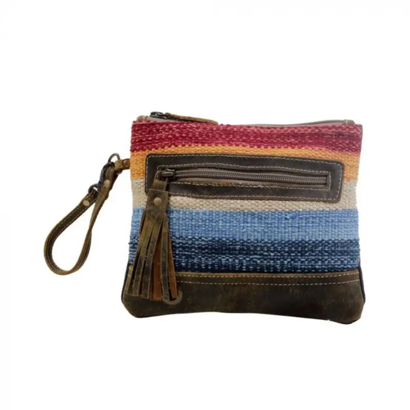

Look Wristlet