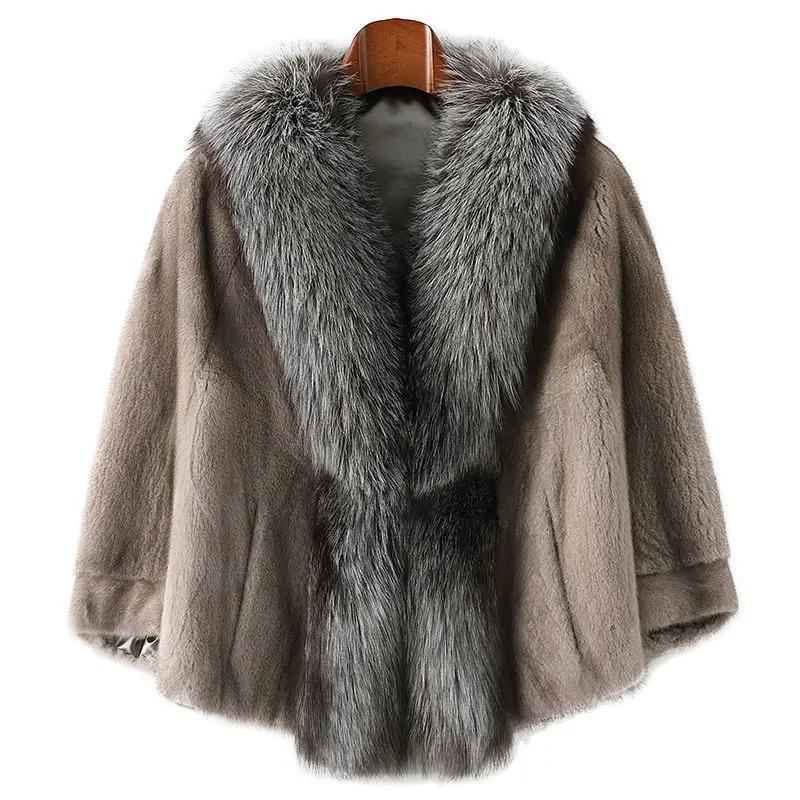 2022 New 100% Mink Fur Coat Women's Silver Fox Fur Collar Mink Fur Coat Bat Sleeve