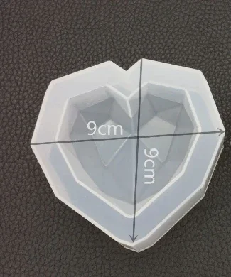 

Силиконовая форма для торта сердце 3D