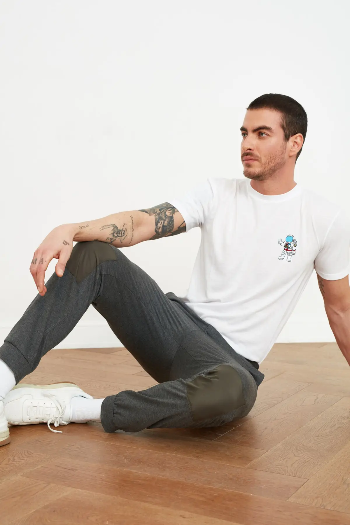 

Trendyol Male Sweatpants TMNSS21EA0182