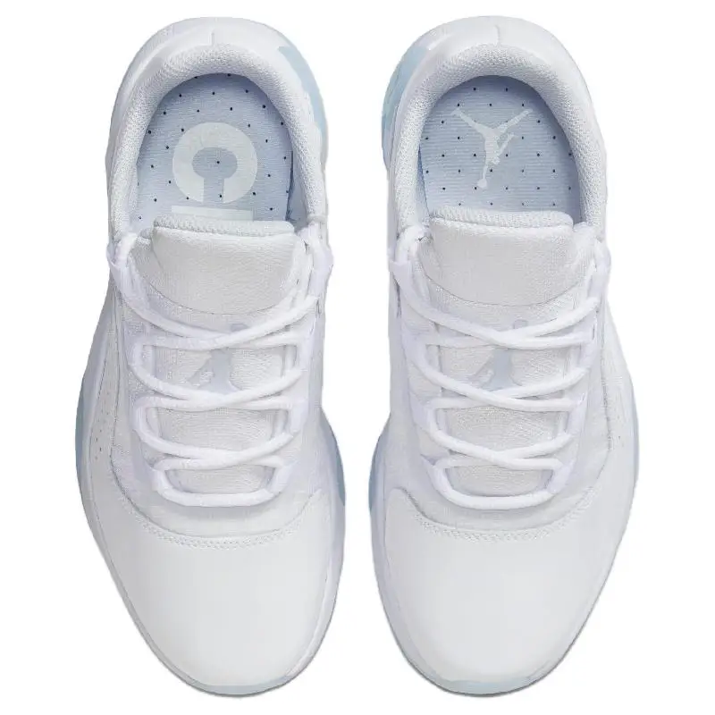 Женские кроссовки Nike Jordan 11 низкие белые ледяные синие DV2629-140