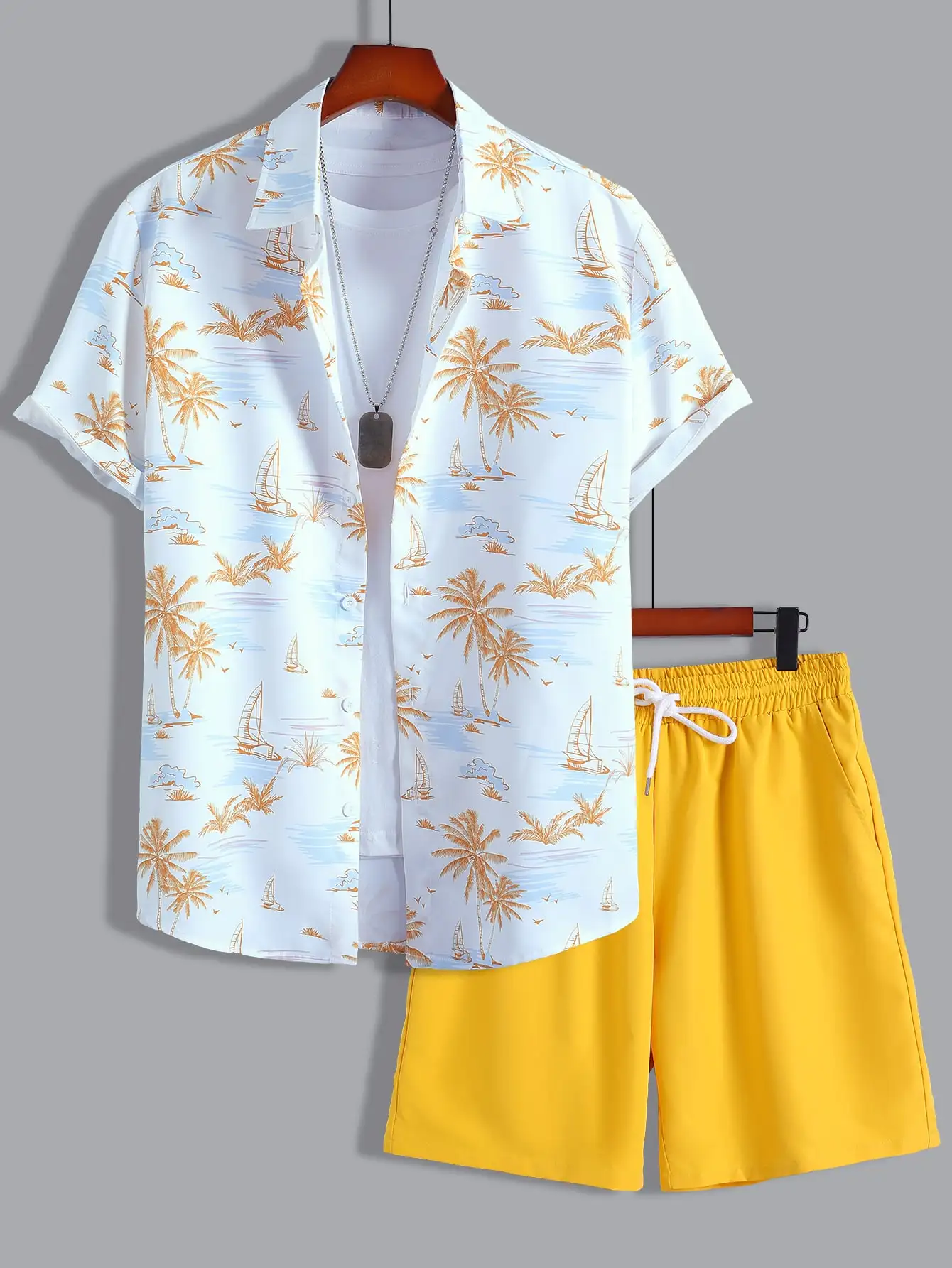 

Men Random Tropical Print Shirt & Drawstring Waist Shorts Without Tee