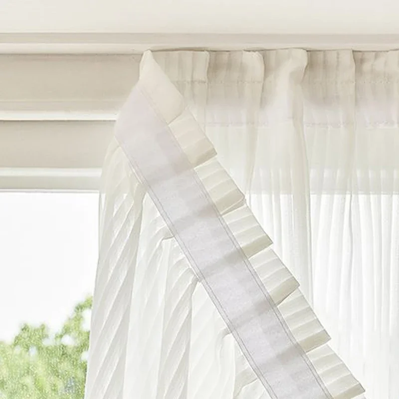 Полупрозрачные полосатые шторы Textipion