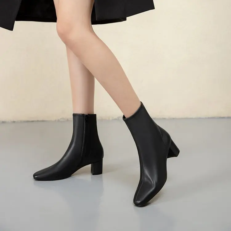 

2022 new women's boots winter square head side zipper short boots women's thick heel middle heel boots 3617