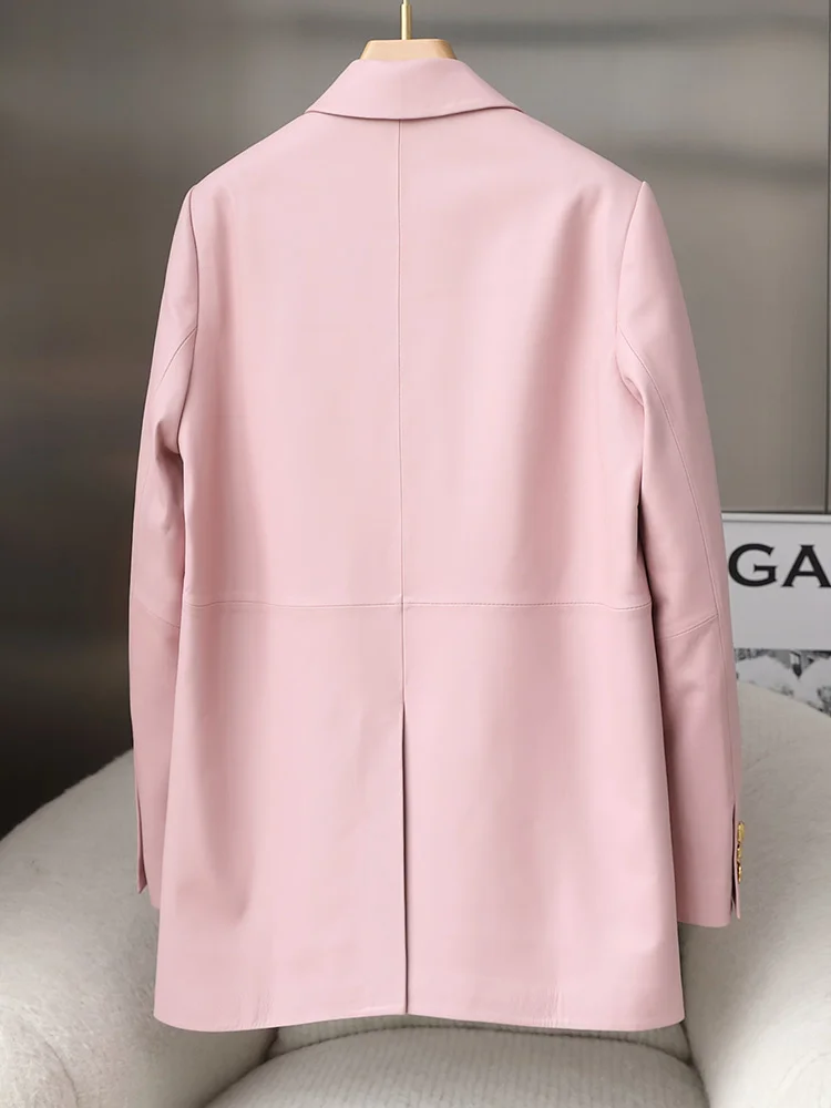 Рисунок 2 - Пальто из натуральной кожи для женщин