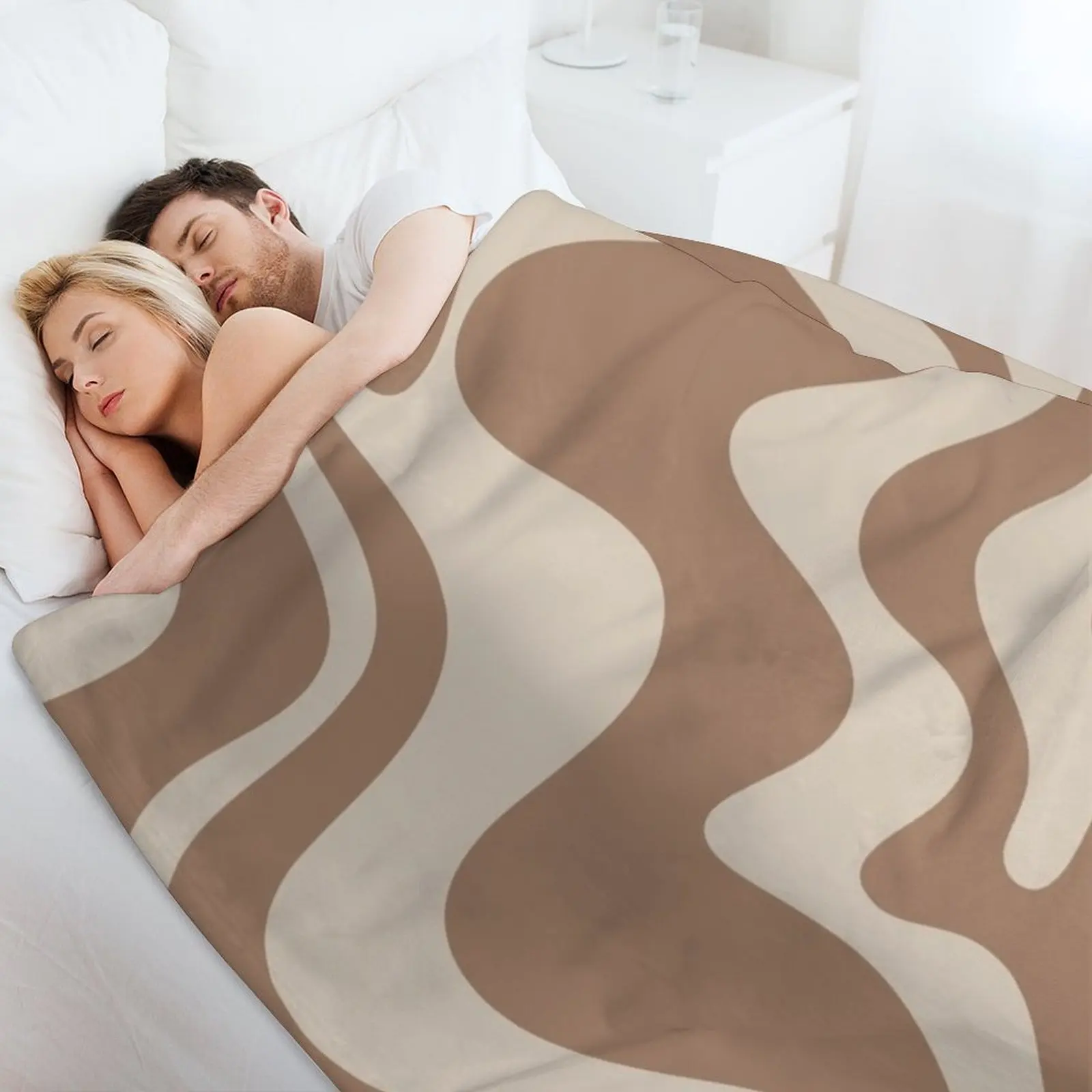 Ретро жидкий вихревой абстрактный узор в кремовом молочном шоколадном