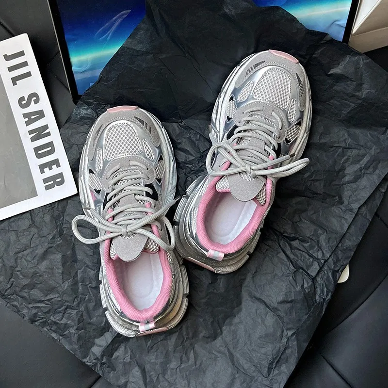 Новинка 2024 модная повседневная спортивная женская обувь сетчатая поверхность