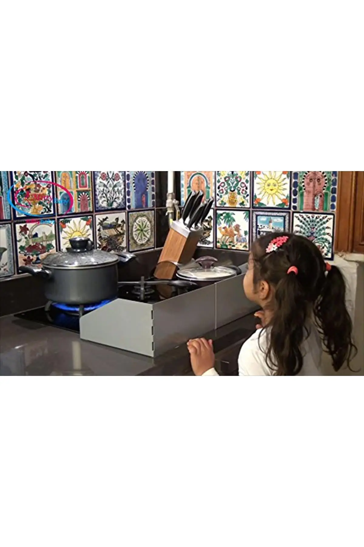 

Brand: Miny Baby Unisex Expandable Cooker Barrier, Gray Category: Protective And Lock