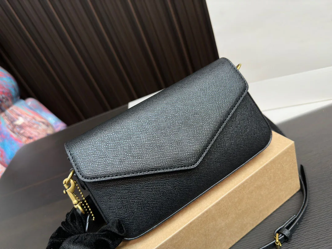 

2024 New Fashion Classic Mini Clamshell Envelope Designer High Quality Leather Women'S Single Shoulder Crossbody Bag Dinner Bag