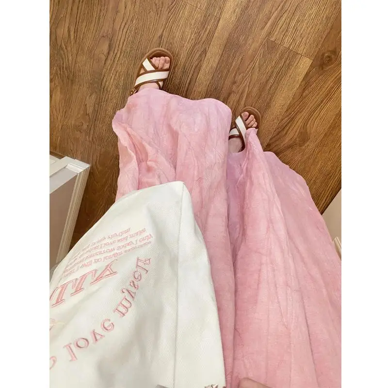 Рисунок 4 - Женское длинное платье на бретелях