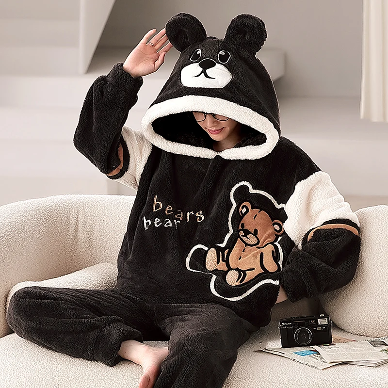 Пижамный мужской комплект из кораллового флиса цвета в ассортименте |