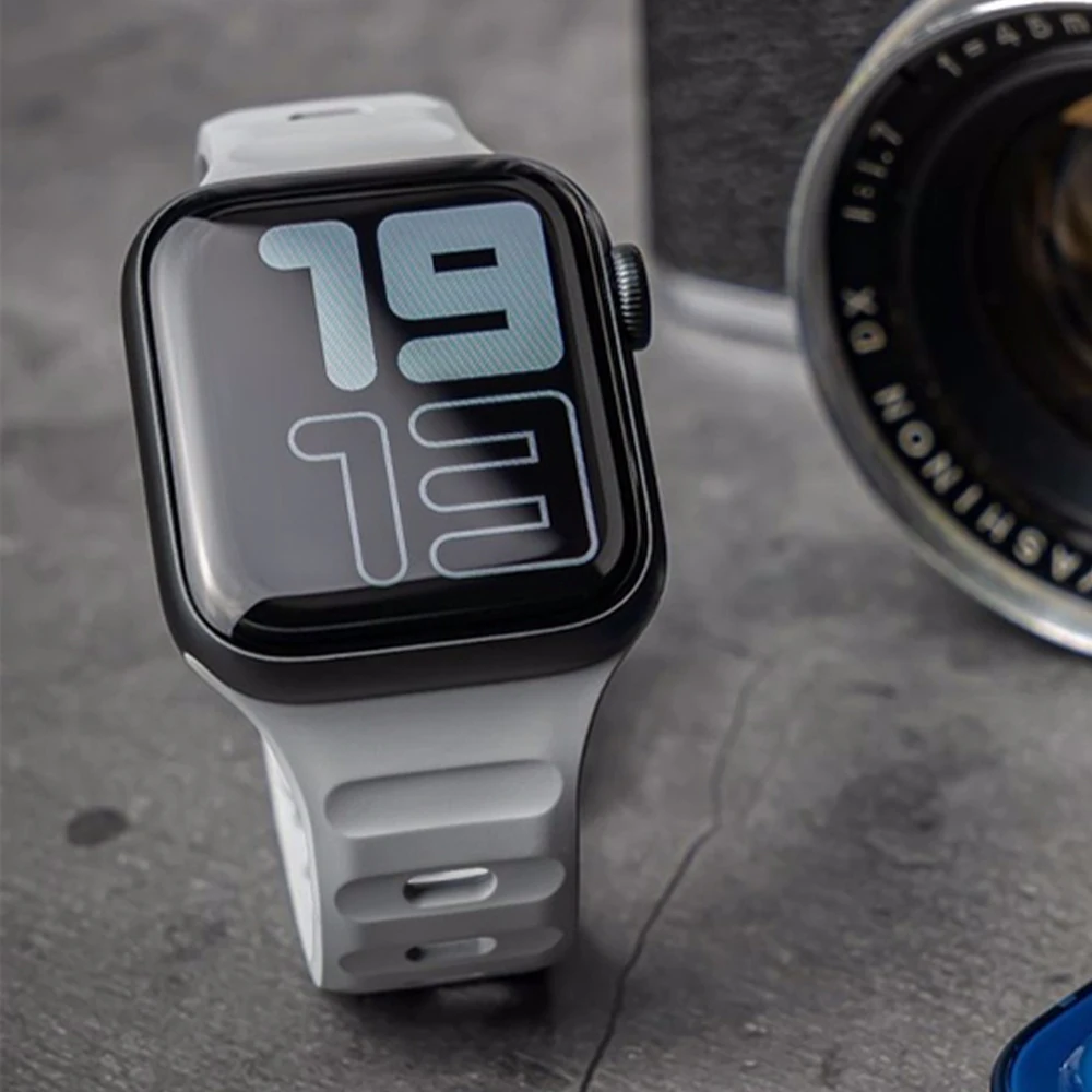 

Ремешок силиконовый спортивный для Apple Watch, браслет для Iwatch Series 8 7 6 5 4 Se Ultra, 49 мм 41 мм 45 мм 40 мм 44 мм 42 мм 38 мм