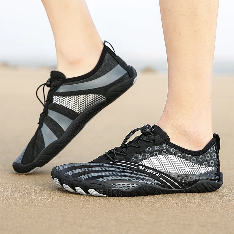Unisex Elastic Quick Dry Water Sport Shoes Nonslip for Women Men Breathable Footwear Surfing Beach Sneakers Plus Size Aqua Shoes