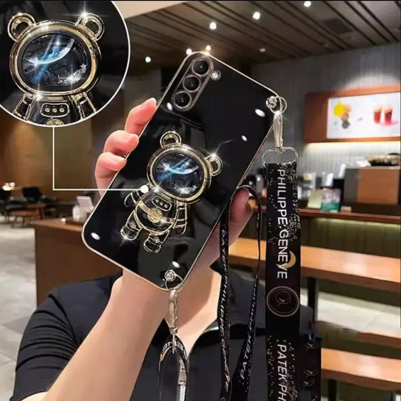 Кросс-боди шнурок с подвижным песком космический медведь кронштейн для Moto E32 G73 G82