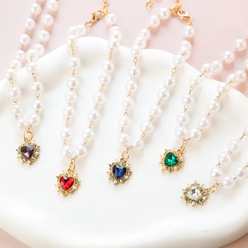 

Pet Accessories Heart Rhinestone Puppy Dog Cat Pearl Necklace Pet Accessories Love Diamond Pets Dogs Collar Jewelry