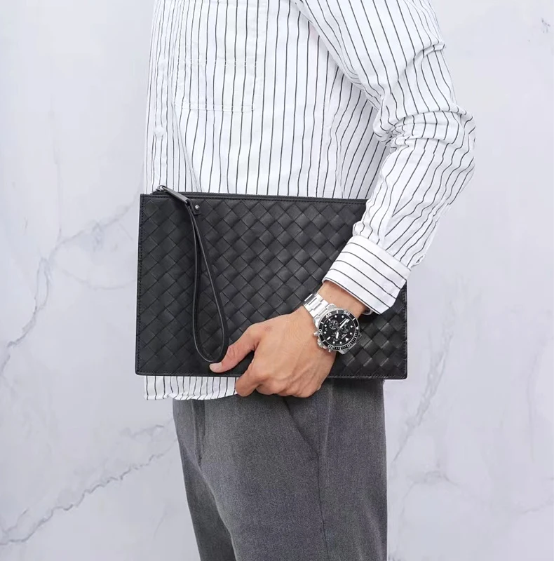 Leather Men's Luxury Design Business Handbag Wrist Strap Women's Hand Woven Fashion Simple Large Capacity Envelope Bag Unisex