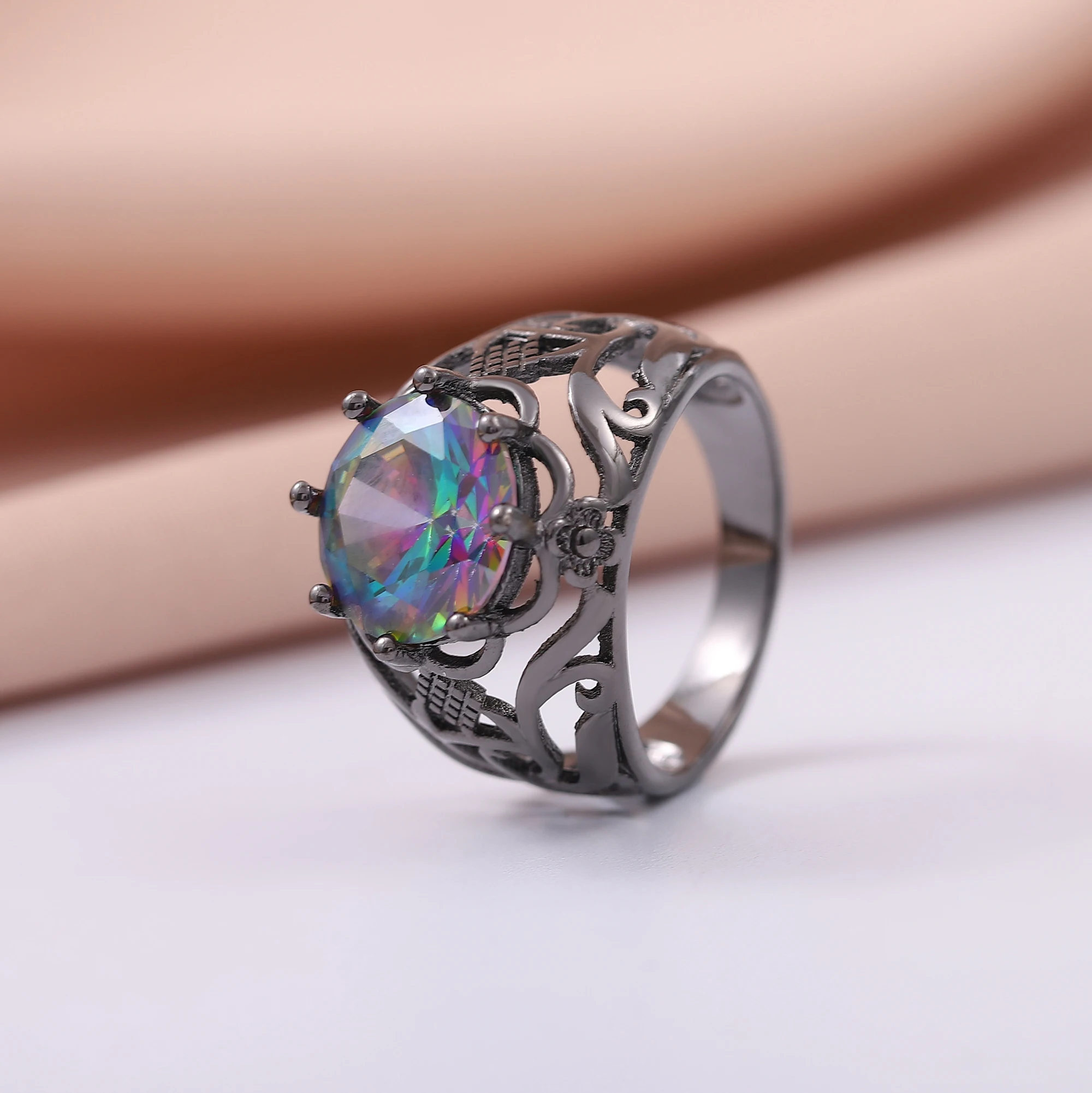 

Vintage Pattern Black Gun Plated Rainbow Fire Crystal CZ Rings Fashion Jewelry Women Evening Party Cocktail Gift