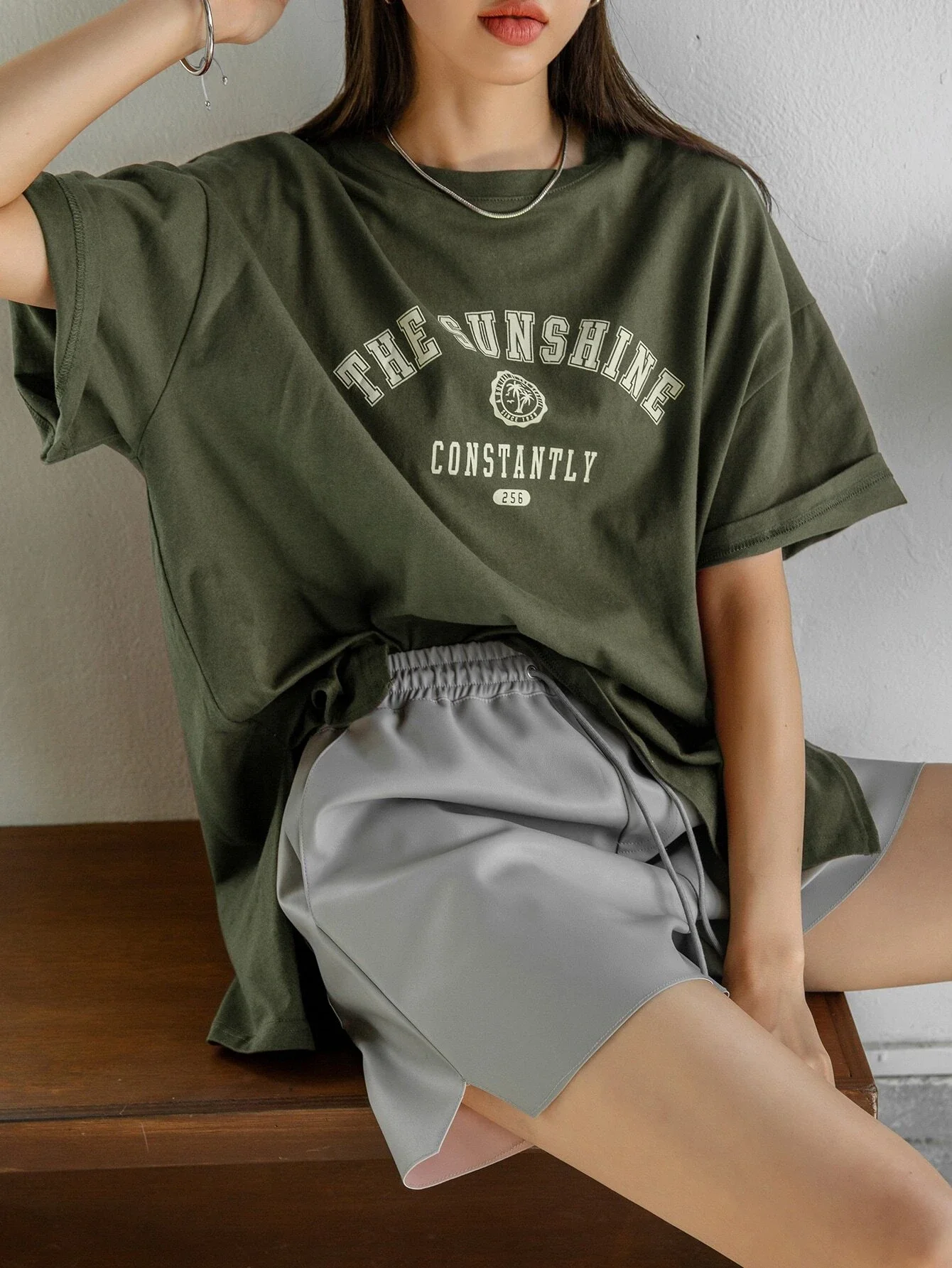 

tops Letter Graphic Drop Shoulder Tee