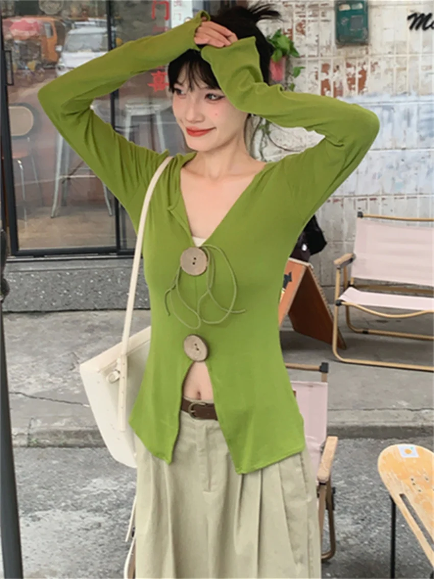 PLAMTEE узкие женские футболки однотонные повседневные с расклешенными рукавами