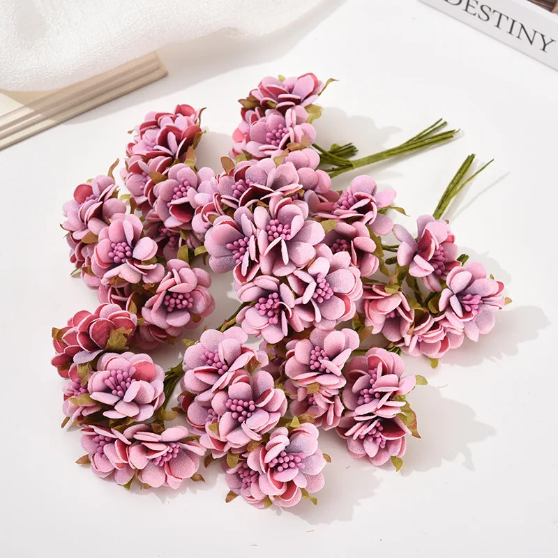 

Мини букетик искусственных шелковых роз, 6 шт.