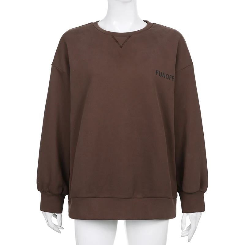 Рисунок 4 - Свитшот с вышивкой в стиле оверсайз Y2k