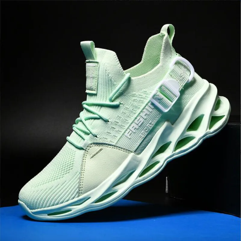 

Sneakers Women Breathable Running Shoes Men Size 36-46 Comfortable Black Casual Couples Sneakers Shoes Outdoor