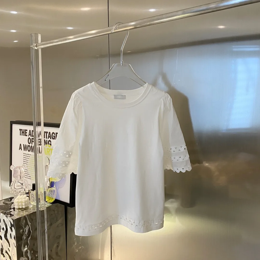 

Top Female Clothing Women T-shirt One Piece Woman Clothes Fashion Woman Blouses 2022 Hollow Out Lace Casual T-shirt