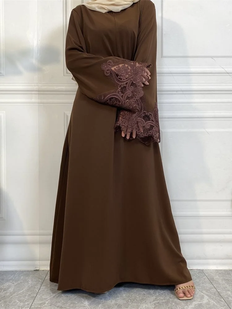 Ramadan Eid Lace Stitching Djellaba Muslim Dress Dubai Fashion Front Zipper Silky Abaya Lace Embroidery Robes Islam Clothes Robe