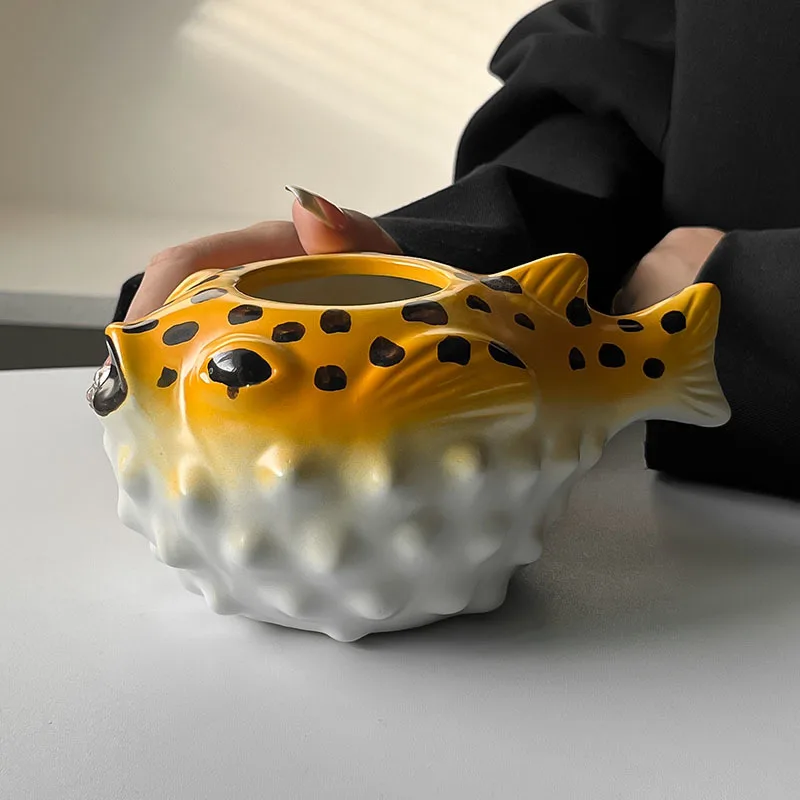 Керамическая чашка в виде животных