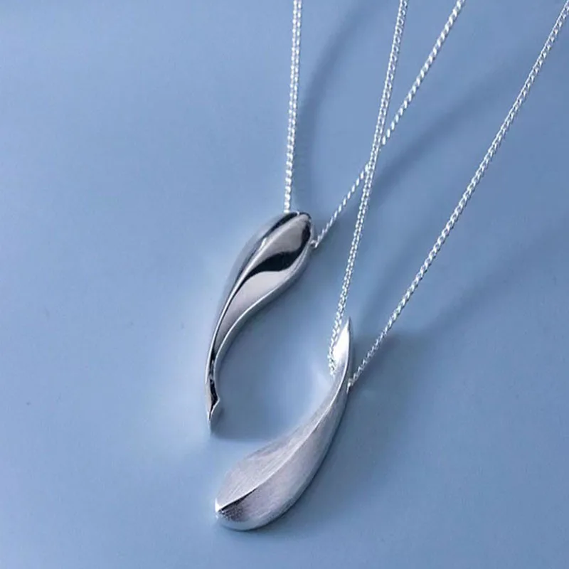 

VENTFILLE Silver Color Whale Necklace For Women Girl Texture Fashion Animal Jewelry Birthday Gift Dropshipping Wholesale