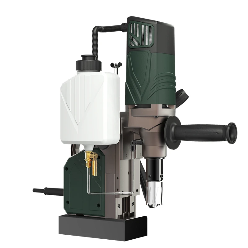 230 В постоянная скорость 600 об/мин 12000N Глубина сверления 50 мм Магнитная дрель