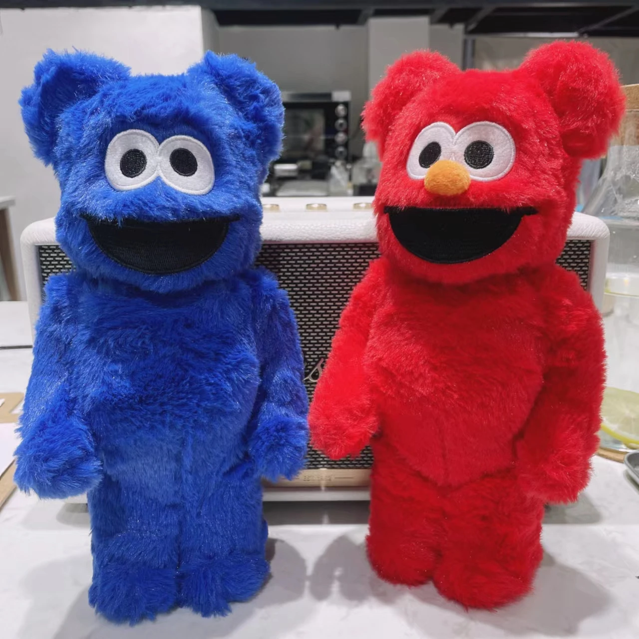 

New Bearbrick 400% 28cm Cartoon Movie Fashion Play Violent Bear Model Children's Toy Desk Ornaments Halloween Gift Free Shipping