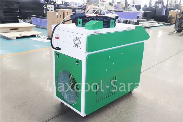 Высокая мощность 2000 3000 Вт лазерная чистящая машина для металлической масляной