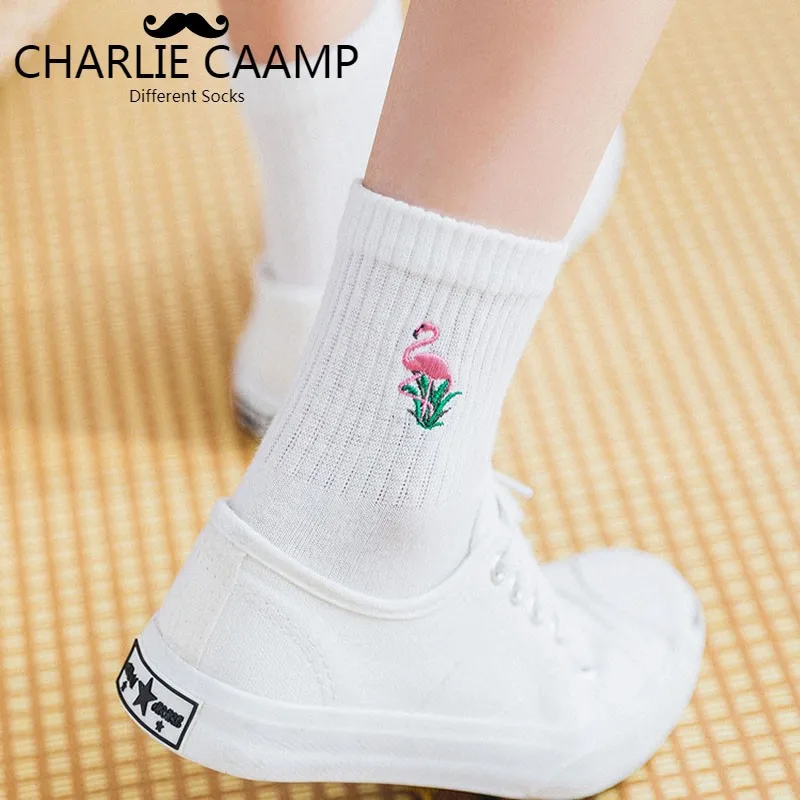 Женские хлопковые носки новые универсальные с вышивкой фламинго милые