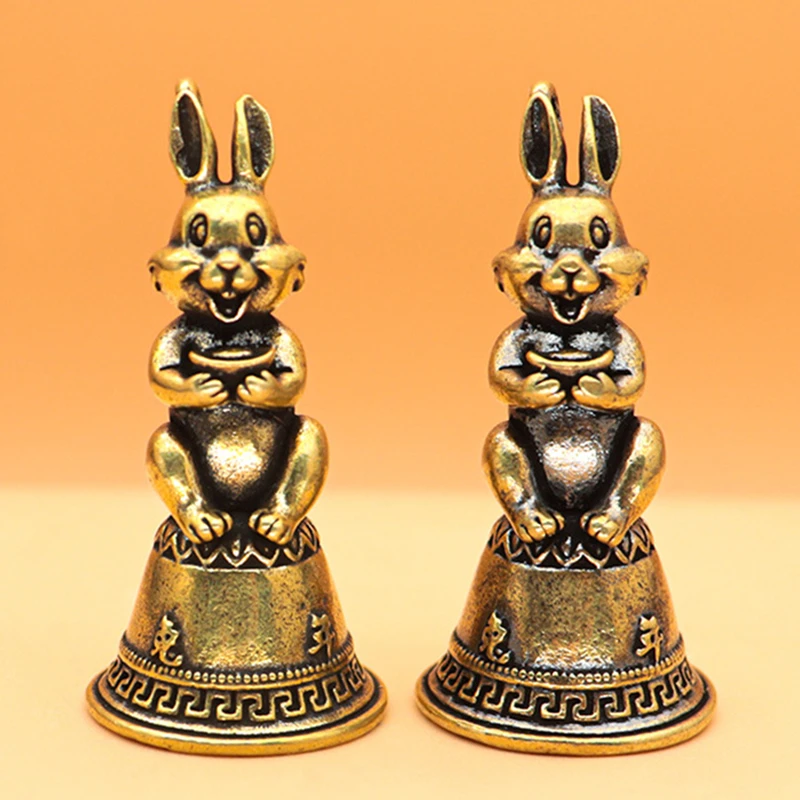 

Brass Handicraft Rabbit Head Mini Wind Chimes Bell Hanging Pendant Retro Bronze Trinket Keyring Couple Gift Small Decoration