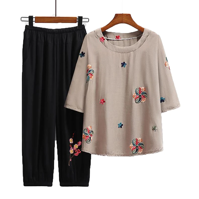 

6XL Middle-Aged Elderly Women's Suits Summer Clothes Three Quarter Sleeves Embroidered T-Shirt Top @ Pants Two Piece Set 2022