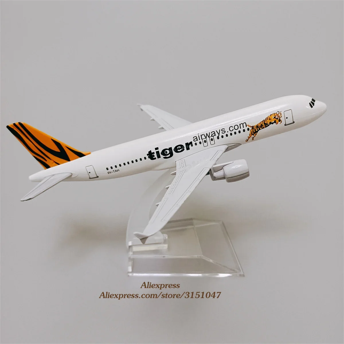 

Модель самолета Tiger Airlines A320 из металлического сплава, 16 см