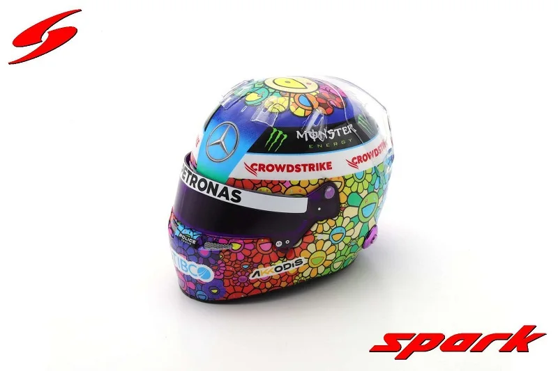

Модель шлема Spark 1:5 F1 2022 МБ, Япония, Suzuka GP No44 L. Гамильтон