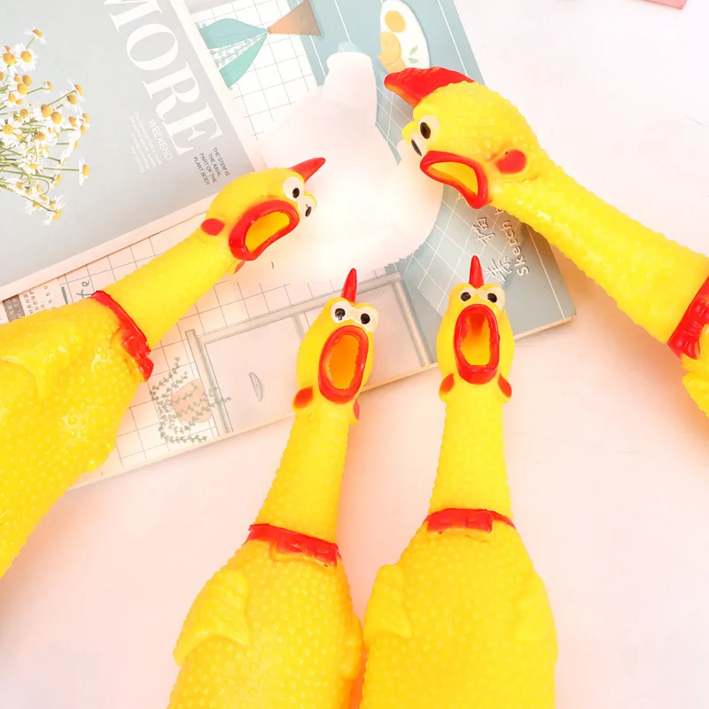

New Pets Dog Squeak Toys Screaming Chicken Squeeze Sound Dog Chew Toy Durable Funny Yellow Rubber Vent Chicken 17CM 31CM 40CM