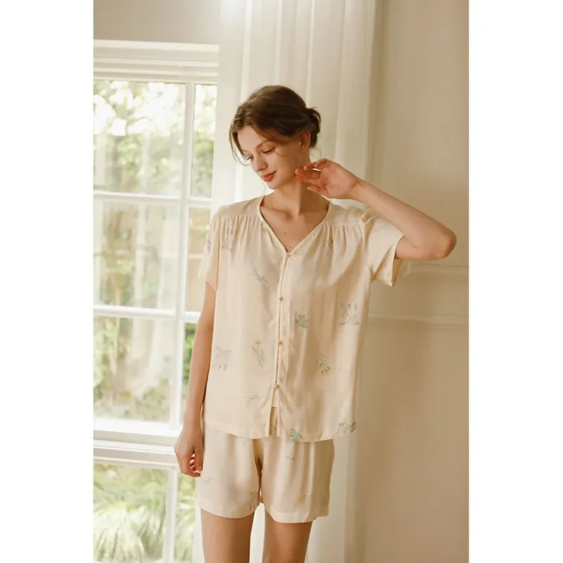 Женская вискозная свободная одежда для сна с короткими рукавами двухсекционная