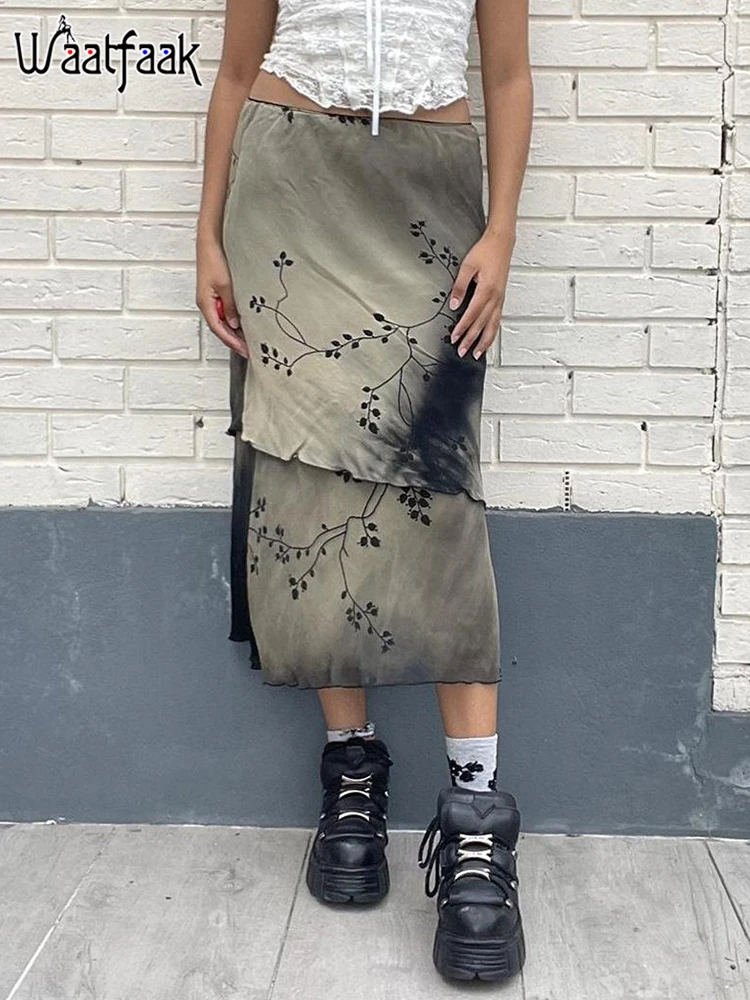 

Юбка-миди с низкой талией, цветочным принтом и разрезом