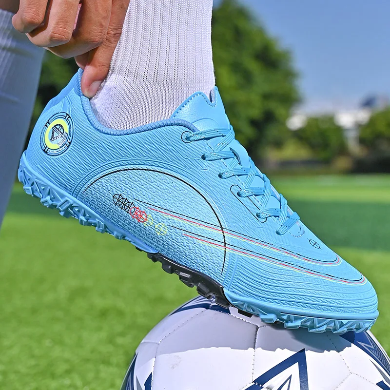 Men LowTop Soccer Shoes Professional Anti-Slip Kids Grass Training Football Boots Ultralight FG/TF Non-Slip Sneakers Size30-46#