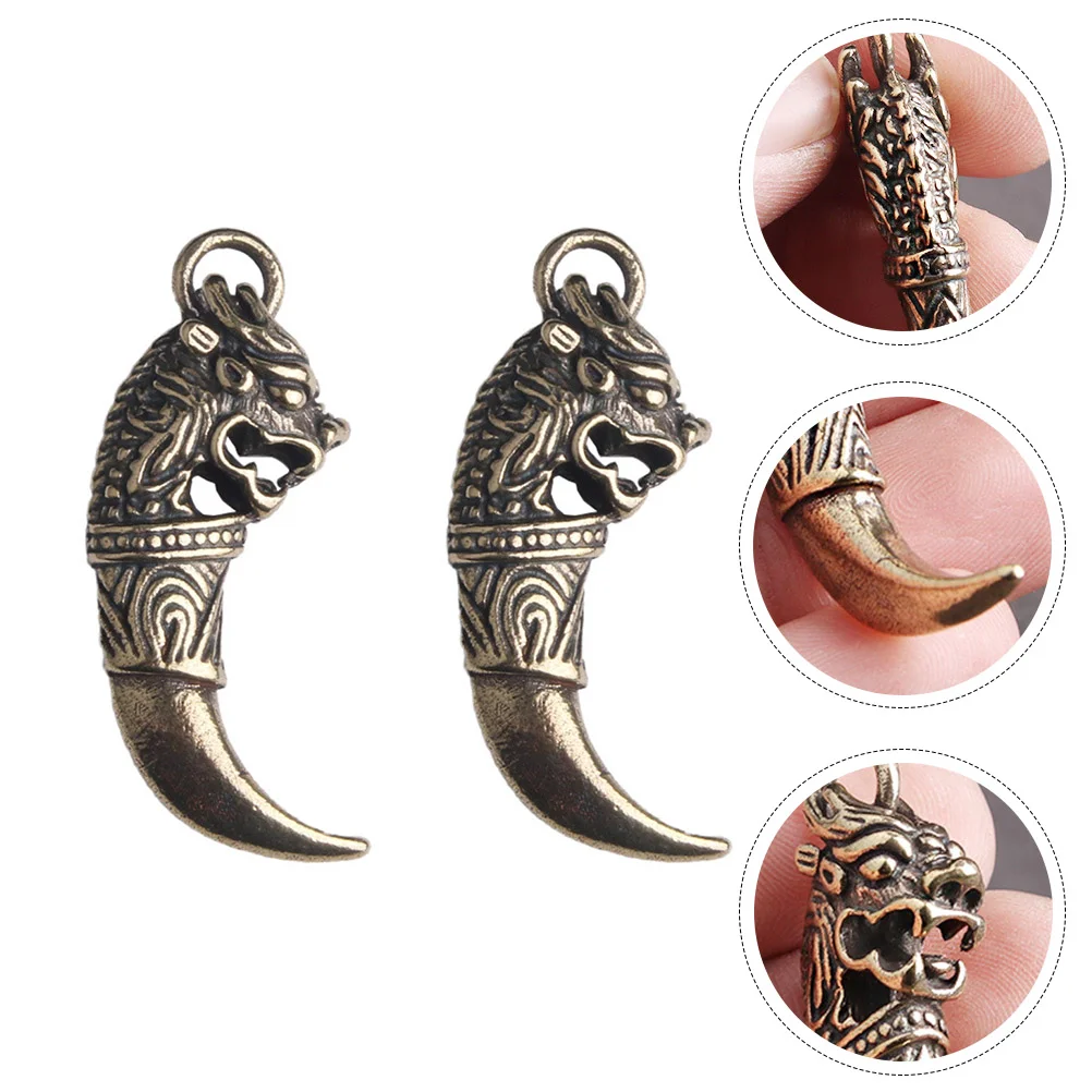 

2PCS Creative Wolf Tooth Keychain Pendant Brass All-match Male Pendant (Bronze)