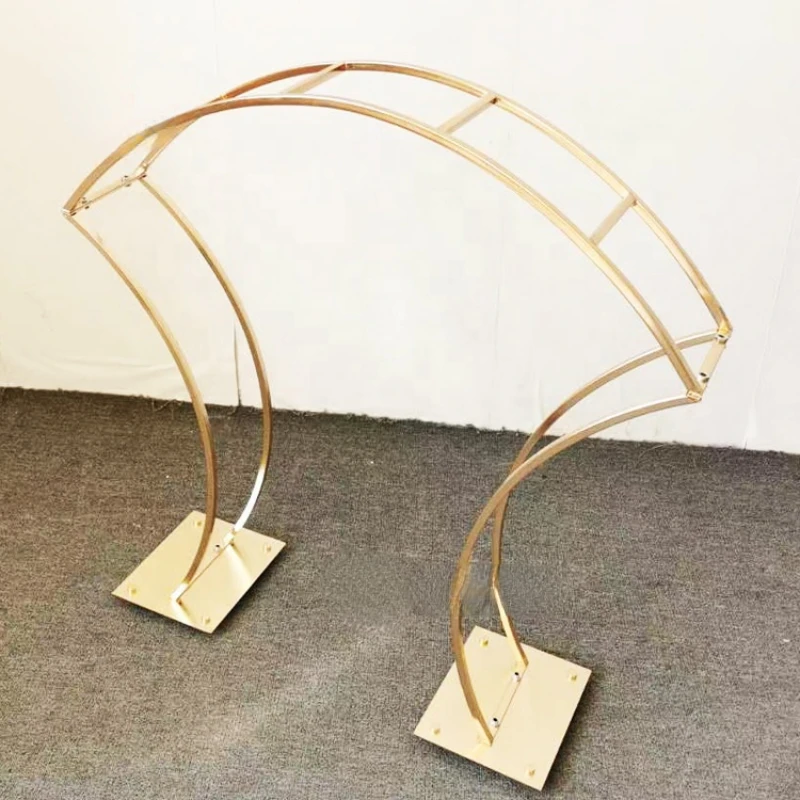 

Wholesale customized centerpieces gold metal stand for wedding table artificial flower decoration