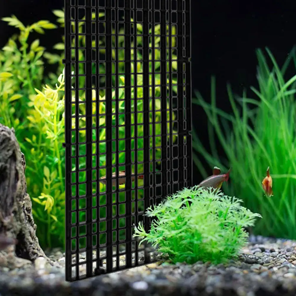 

4PCS Aquarium Fish Tank Divider Isolation Clip Partition Plate With 8 Suction Cups Clamp Separation Aquarium Tank Tool Grille