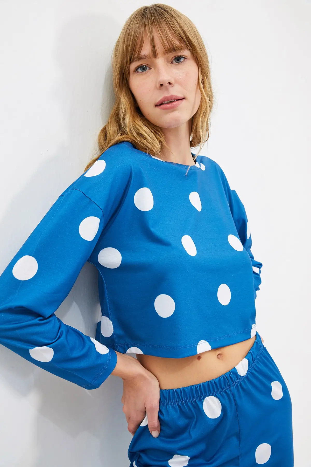 

Trendyol Polka Dot Knitted Pajamas Set THMAW22PT0616